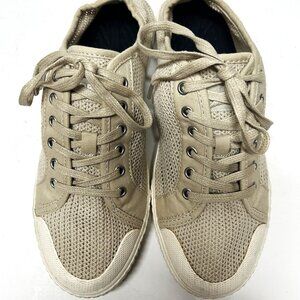 Tretorn tan breathable mesh shoes US size 9